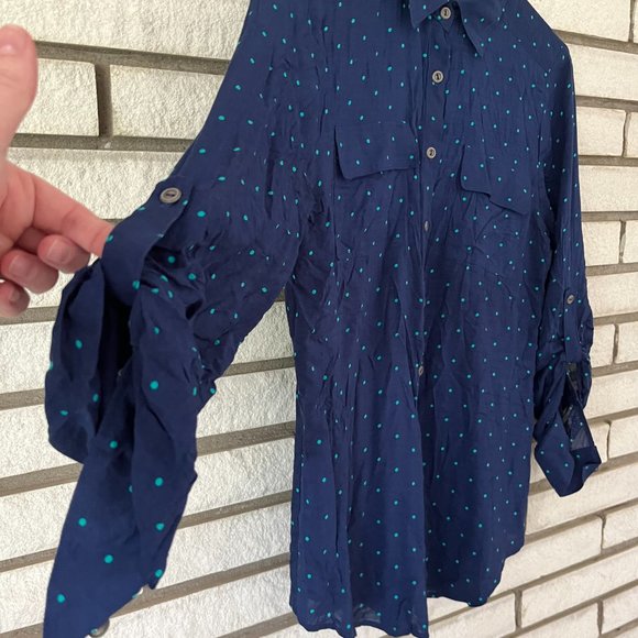 Blue/teal polkadot shirt NWOT - Picture 3 of 5
